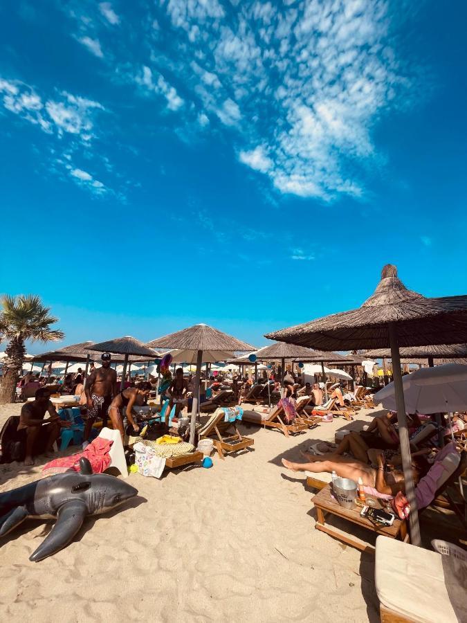 Hotel Afrodite Néoi Póroi Buitenkant foto