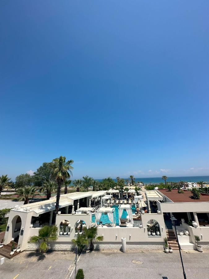Hotel Afrodite Néoi Póroi Buitenkant foto